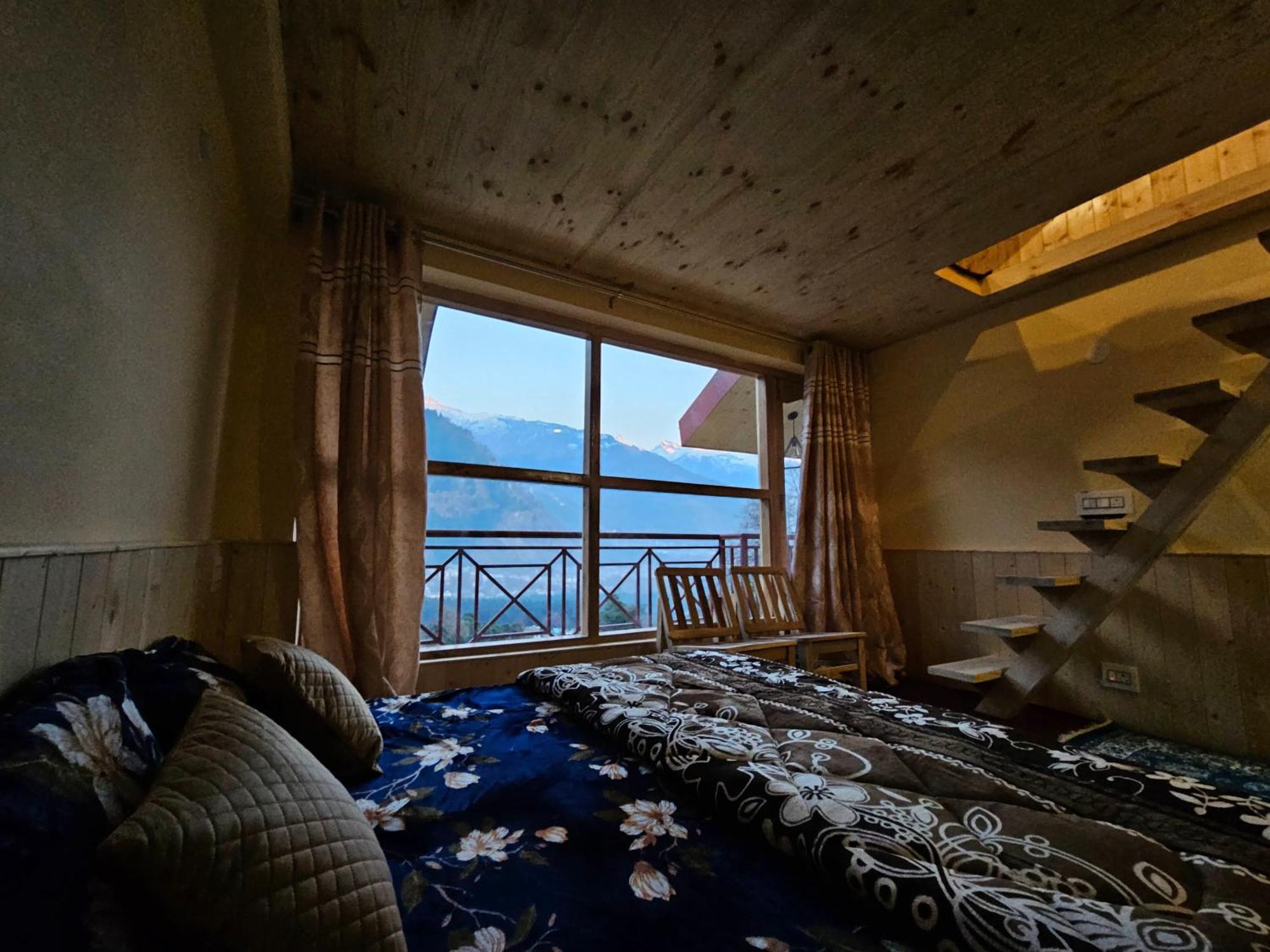 The Pineapple Home Manali  Luaran gambar